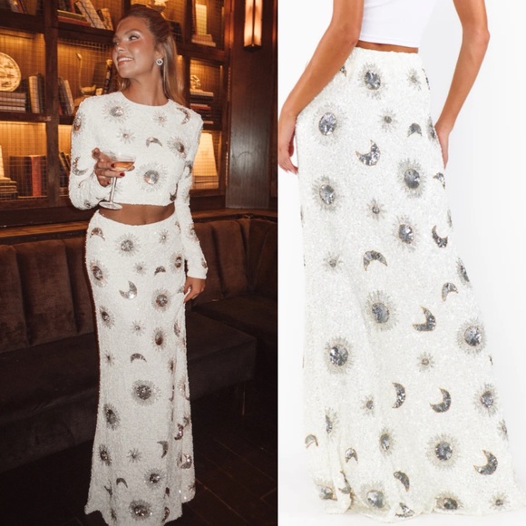 Show Me Your Mumu RSVP Skirt in White Celestial Sequins Allover Embellished XL - Picture 3 of 13